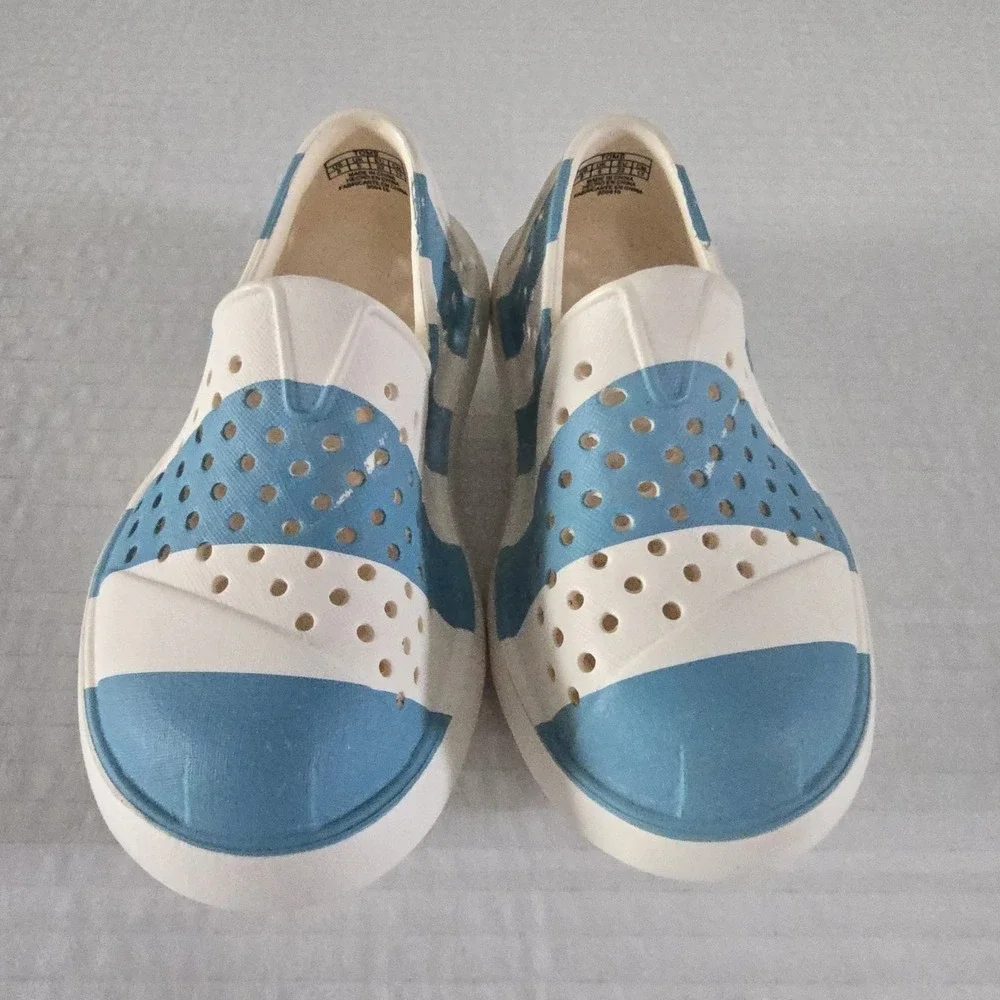 Toms Toddler Sz 6 - white, Argentina baby blue Stripe Slip on Rubber, Water Shoe